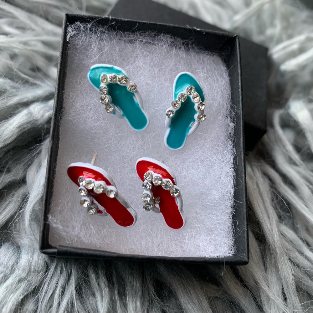 Sandal Stud Earrings 2 Pairs